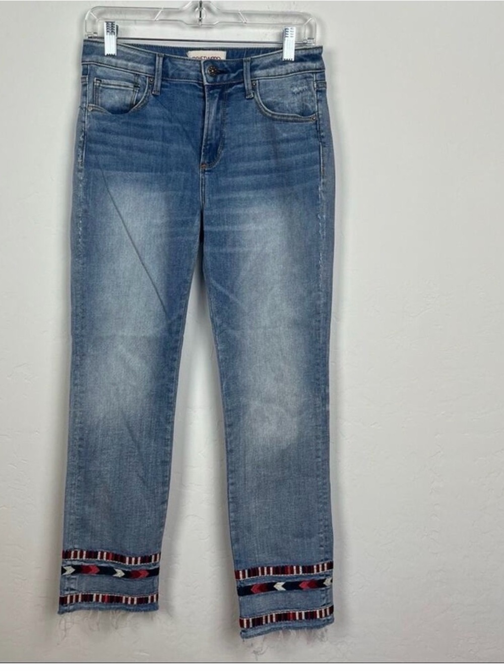DRIFTWOOD Lette Women's Blue Denim Jeans with Embroidered Hem